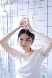 皇上在御花园C了太子妃